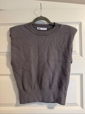 ZARA Sleeveless Shoulder-Pad Sweatshirt in Charcoal Gray
